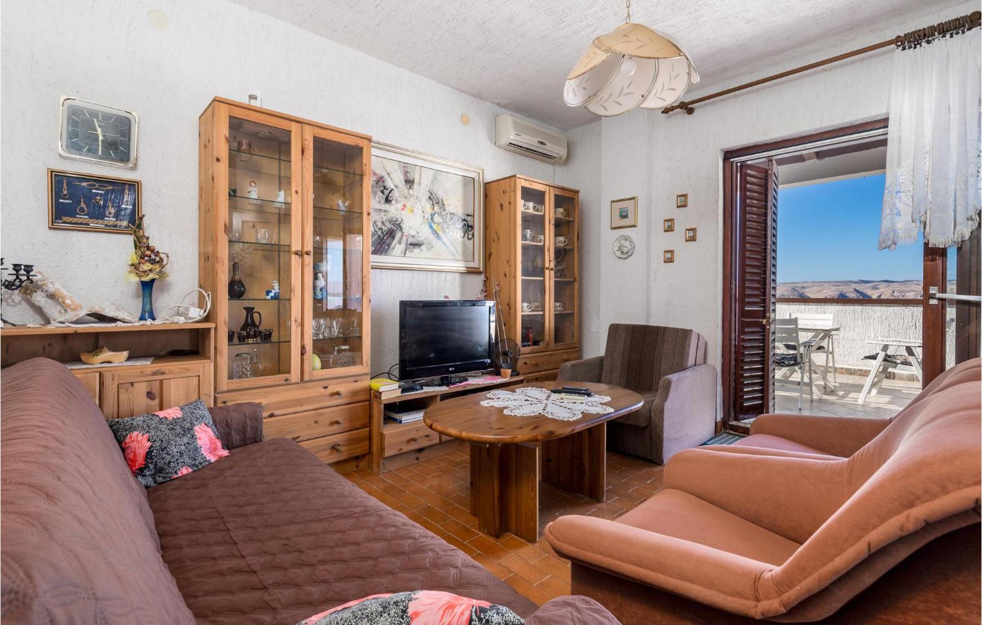 2 Bedroom Nice Apartment In Jablanac Exterior foto